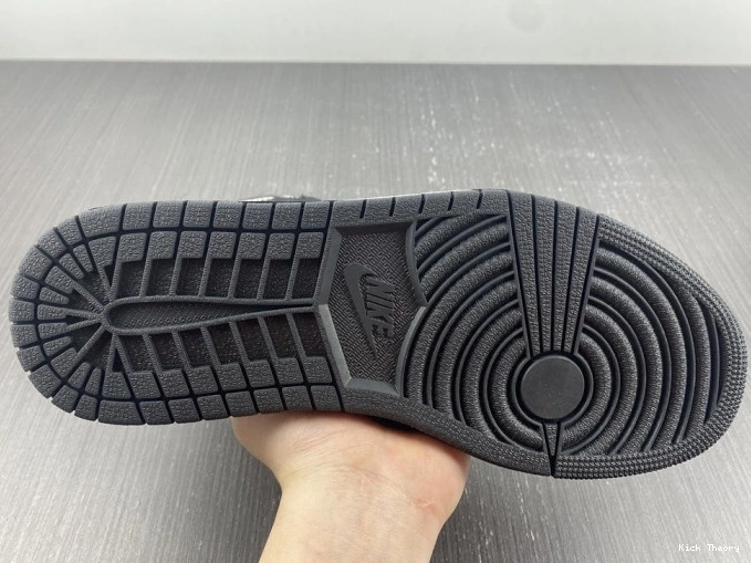Kicked Out Shoe Store OG WMNS High Twist 2.0 Air 1 Jordan DZ2523-001 0812